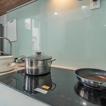 Spring Hill Apartment -The High Class Хошимин Экстерьер фото