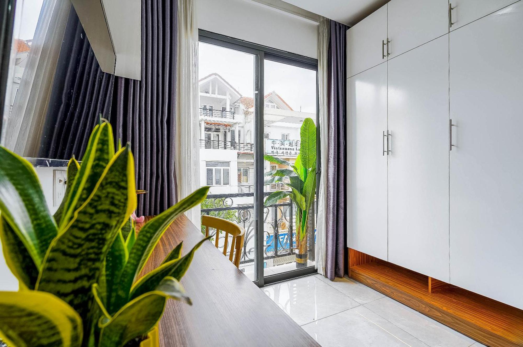 Spring Hill Apartment -The High Class Хошимин Экстерьер фото