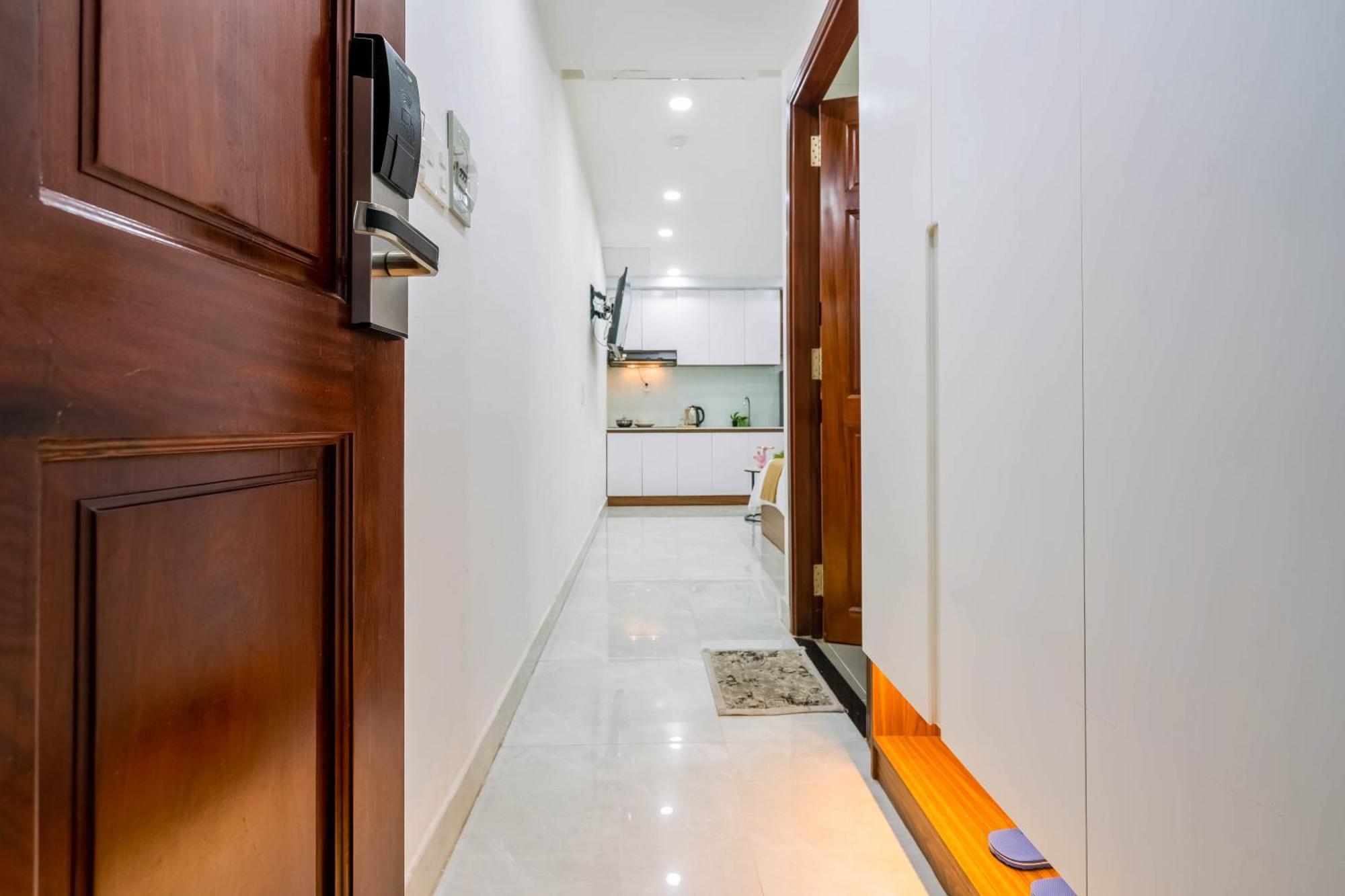 Spring Hill Apartment -The High Class Хошимин Номер фото